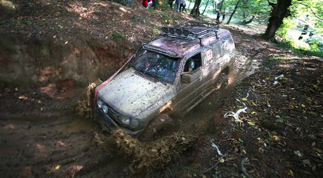 Off-road tutkunları Düzce’de buluştu
