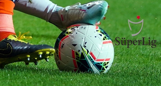 Süper Lig’de gençler kenarda bekliyor