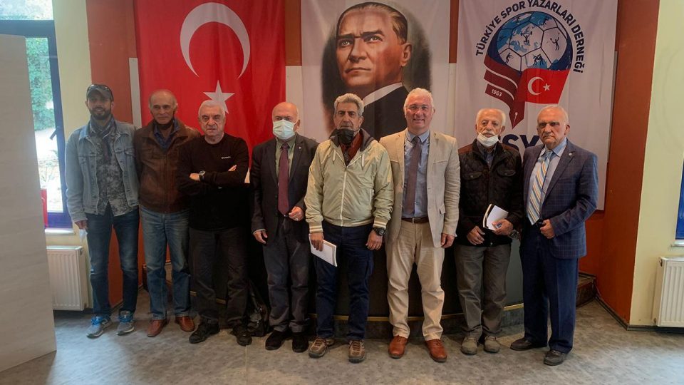 Federasyon başkanı adaylardan ‘imza’ tepkisi