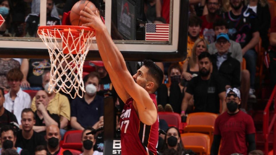 Ömer Faruk Yurtseven, seriye devam ediyor