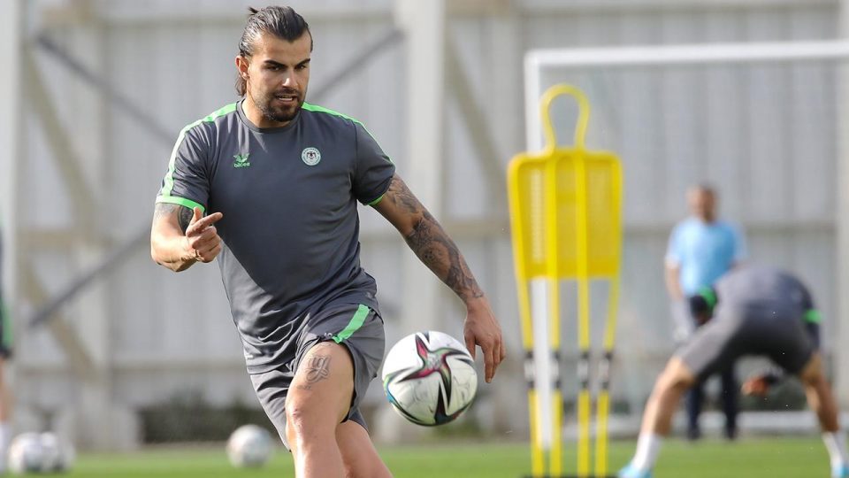Beşiktaş’ta ilk hedef Abdülkerim Bardakçı