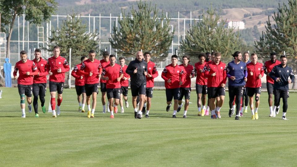 Sivasspor Ballkani maçının hazırlıklarını tamamladı