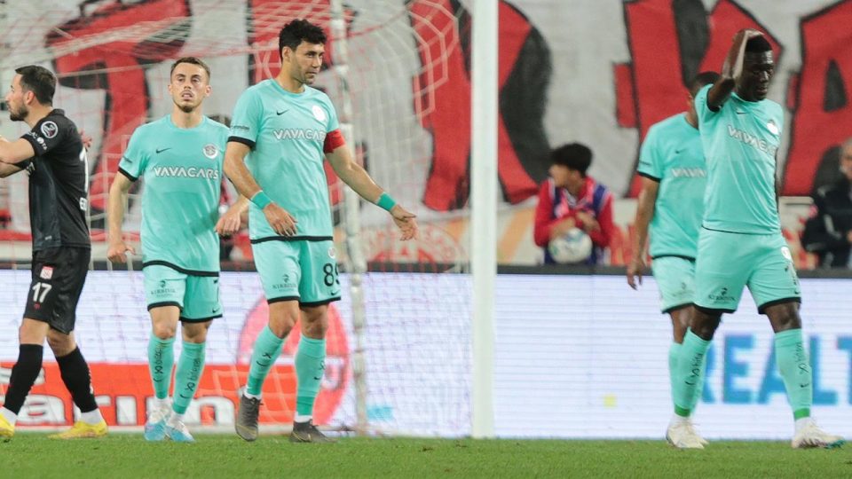 Antalyaspor’un iç sahadaki kaybetmeme serisi son buldu