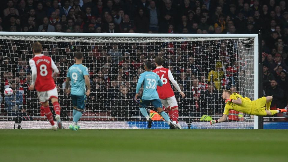 Arsenal Southampton karşısında bir puana razı oldu