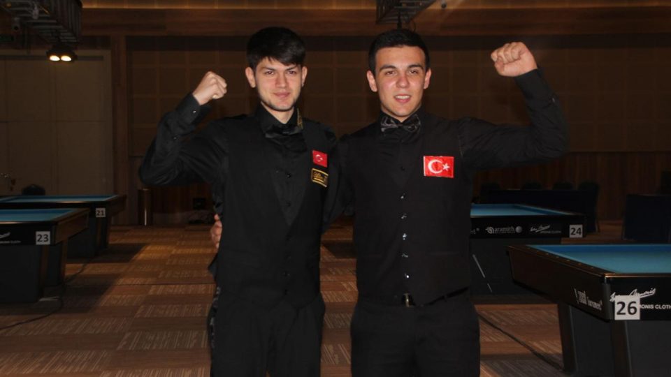 Avrupa Bilardo Şampiyonası’nda milli sporcular altın ve gümüş madalya kazandı