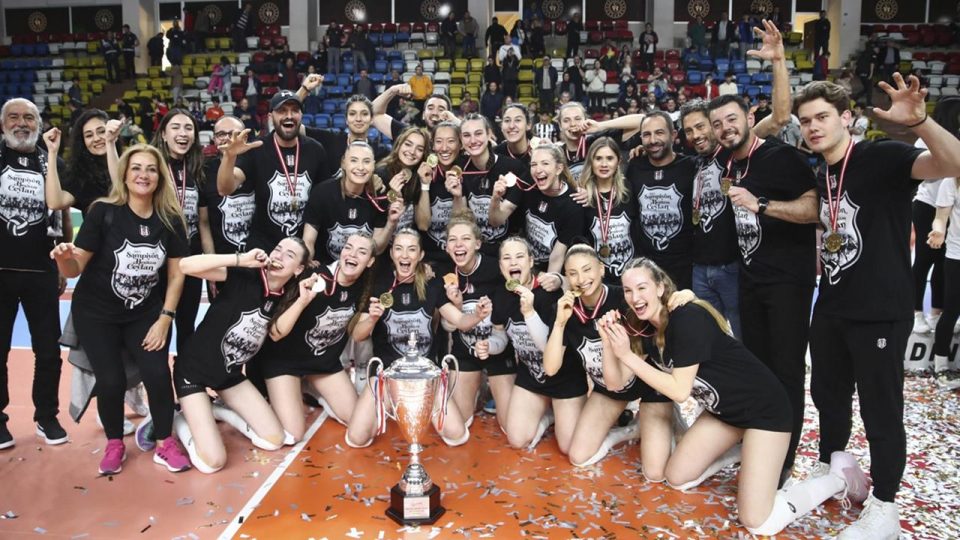 Beşiktaş Ceylan ve Karayolları Sultanlar Ligi’ne yükseldi