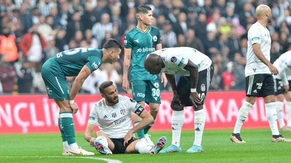 Cenk Tosun Trabzonspor maçında yok