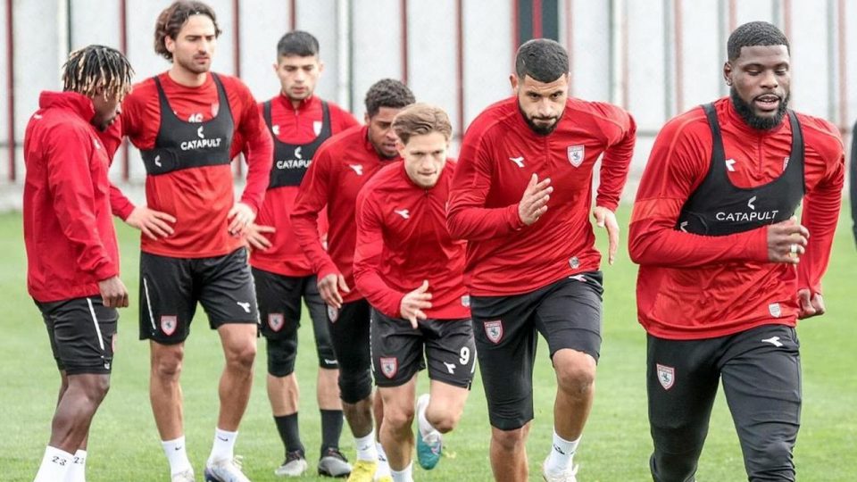 Samsunspor şampiyonluğunu erkenden ilan etmek istiyor
