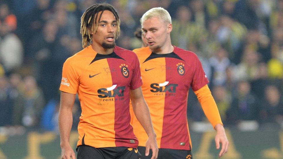 Galatasaray’da Victor Nelsson ve Sacha Boey’un talipleri artıyor