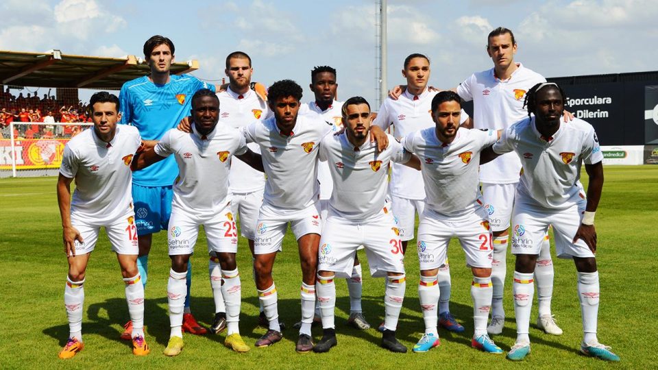 Göztepe’de 13 futbolcunun sözleşmesi sona erecek