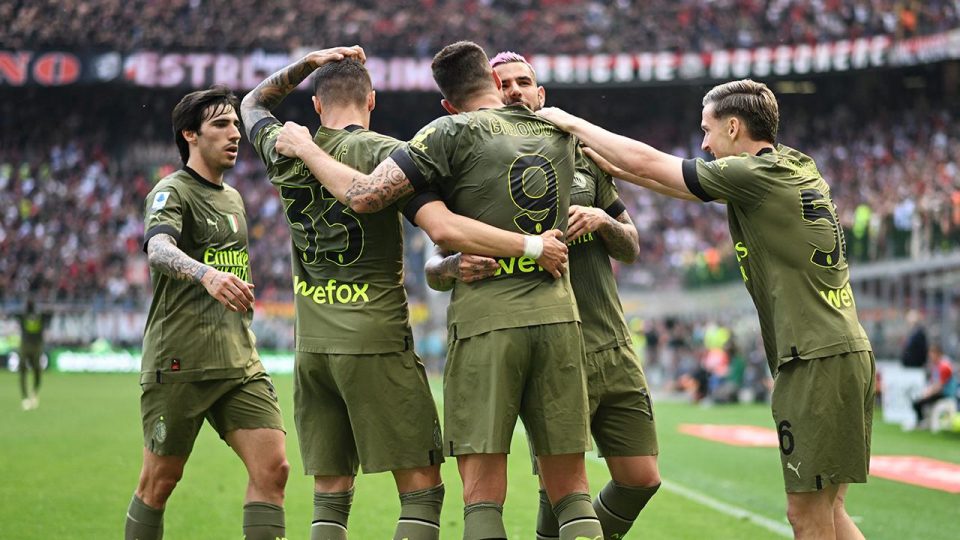 Milan, Lazio’yu ilk yarıda bulduğu gollerle yendi