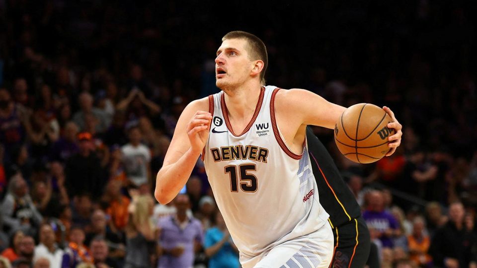 NBA’de Jokic “triple double” yaptı, Nuggets seride öne geçti