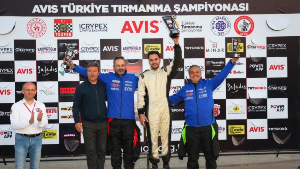 Sezonun ilk yarışında Atış Motorsport takımlar birincisi oldu