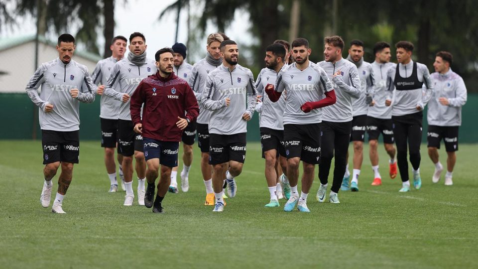 Trabzonspor Fenerbahçe maçının hazırlıklarını sürdürdü