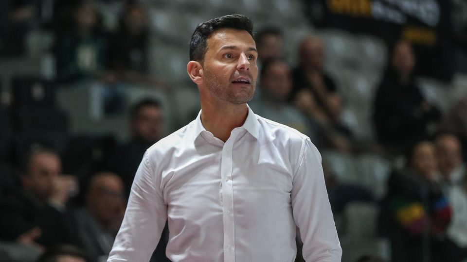 Beşiktaş erkek basketbol takımı başantrenörü Igor Milicic ile yollarını ayırdı