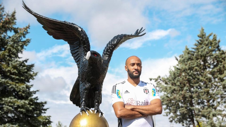 Beşiktaş’ın İngiliz yıldızı Nathan Redmond: Türk halkının gücünü gördünüz