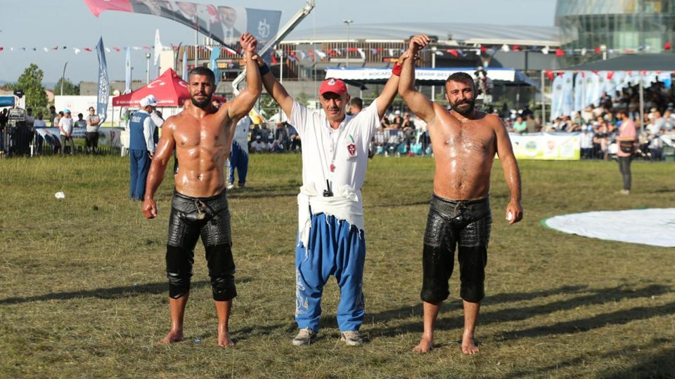 Güreşlerin kardeş finalistleri Kırkpınar’da da final görmek istiyor