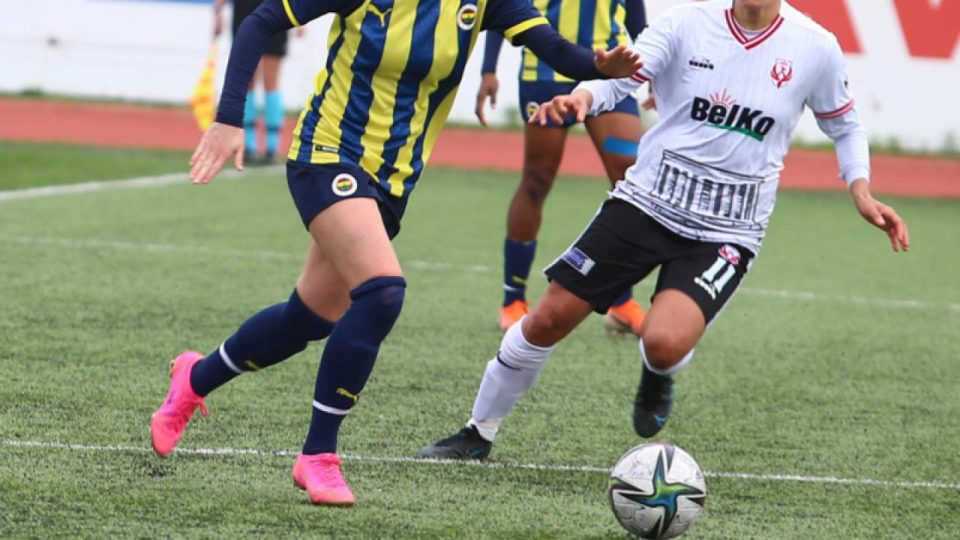 Kadın Futbol Süper Ligi’nde şampiyon İzmir’de belli olacak