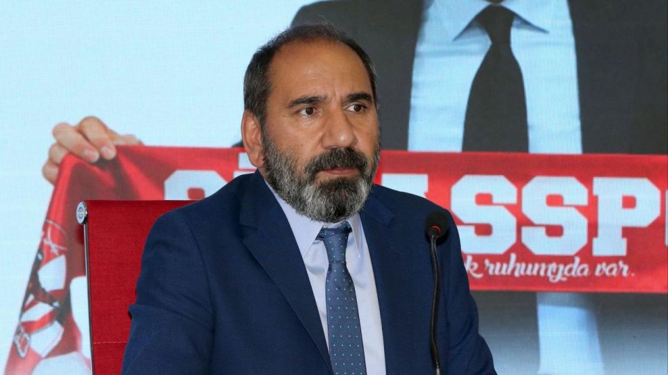 Mecnun Otyakmaz: Başkanlığa yeniden adayım