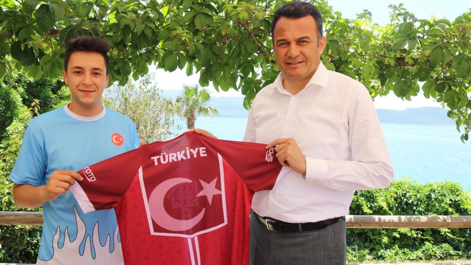 Milli sporcu İsa Furkan Coş İspanya’da derece için yarışacak