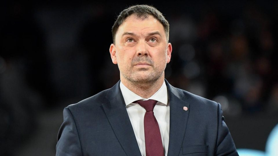 Türk Telekom’un yeni başantrenörü Nenad Canak oldu