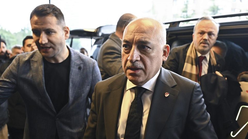 TFF Başkanı Mehmet Büyükekşi: Ligin nasıl devam edeceği ile ilgili karar alacağız